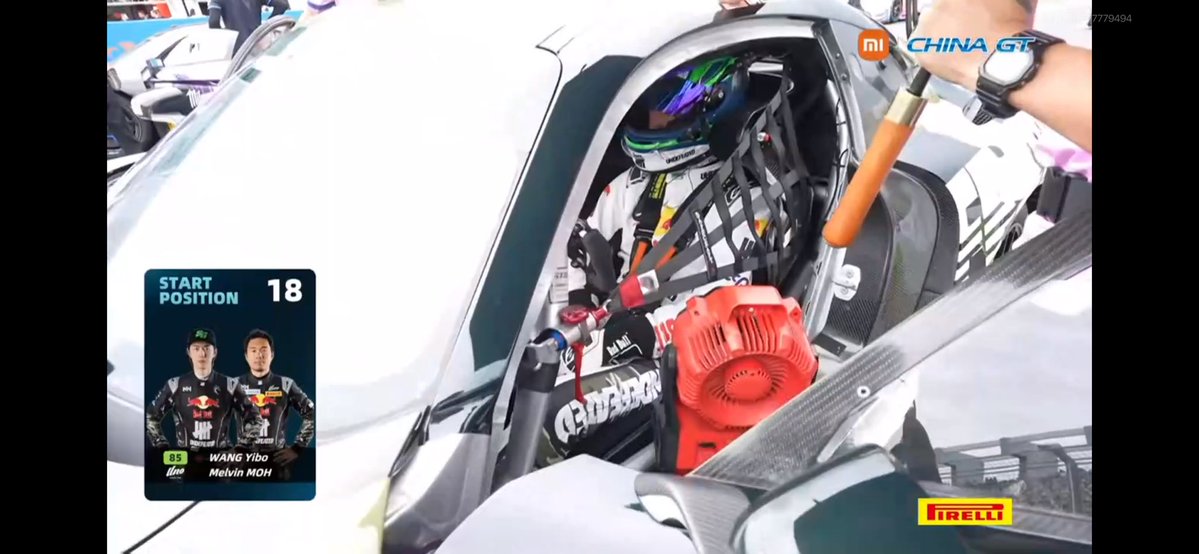 HappyLucky9785's tweet photo. ราบรื่นปลอดภัยน้า

85RACING ENGINE ROARS
#WANGYIBOxRACE2CGT2026R3 https://t.co/FVAGC1Ncbp