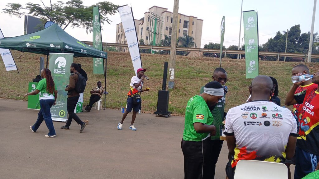 JustWillins's tweet photo. Road to Kasese!!

The Kampala activation run is happening preparing for the 5th edition of the #TuskerLiteRwenzoriMarathon 
Register at https://t.co/fj64i6I1Dd and lock in https://t.co/q0SSZt01gp