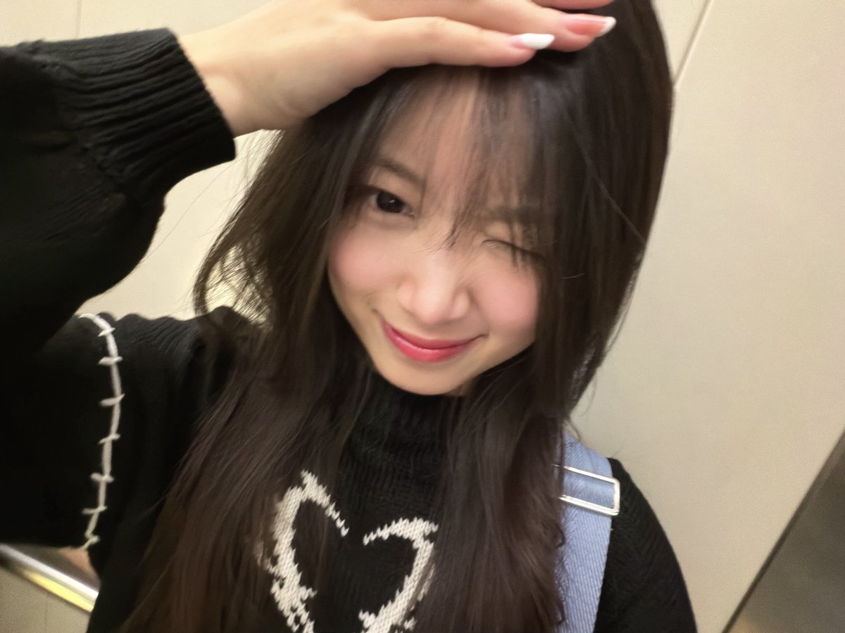 RFritzy_JKT48's tweet photo. pap si imup abis ibadah!! https://t.co/VnLURkoBs2