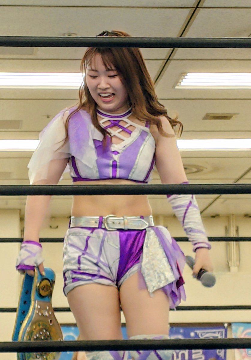 cyborg_h's tweet photo. 今日も王者の応援へ
次の防衛戦も決まりましたね

楽しみにしてますね!✧⁠◝⁠(⁠⁰⁠▿⁠⁰⁠)⁠◜⁠✧
7/26 横浜産貿ホール
#iceribbon
#松下楓歩 https://t.co/bqWNfI0xg7