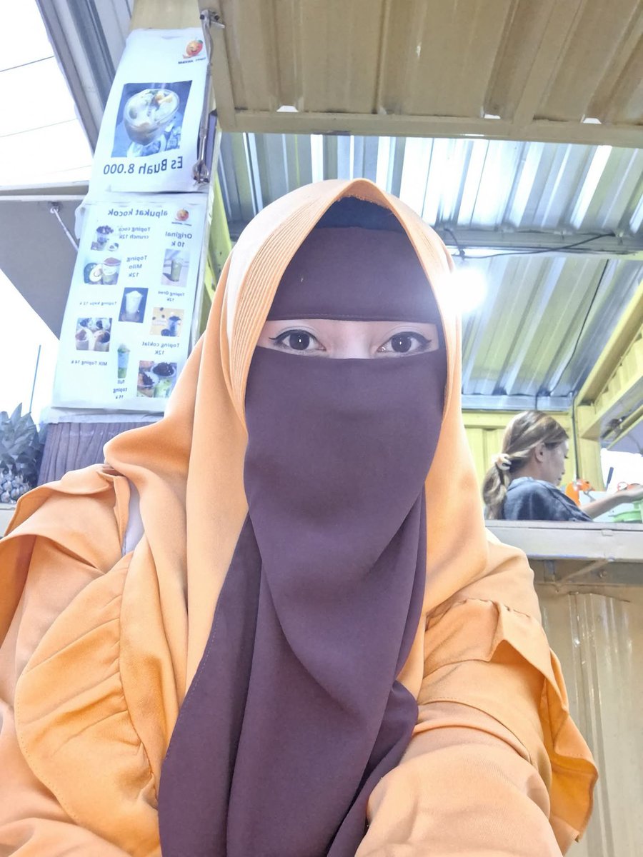 Maia Anistia Sari tweet media