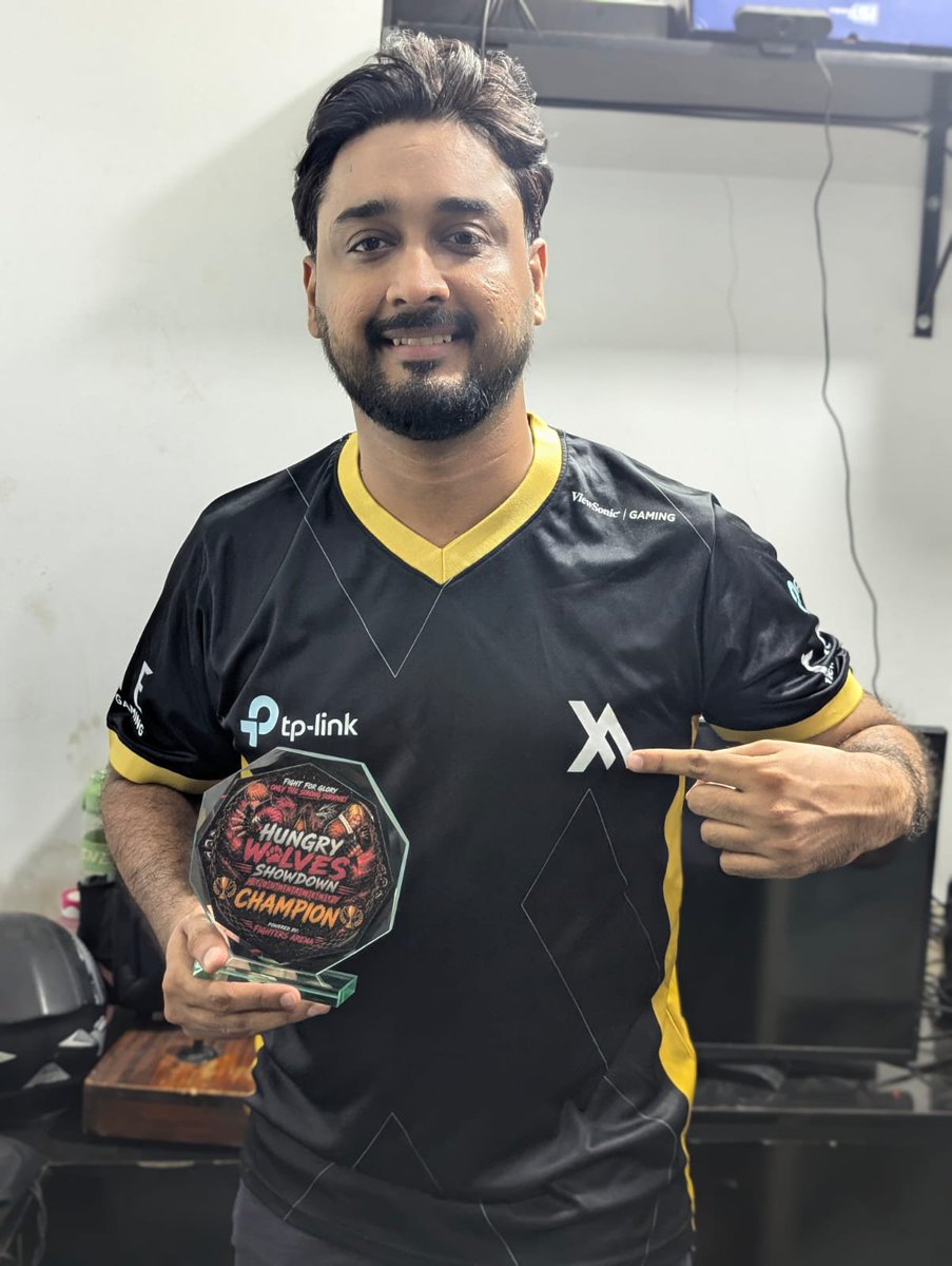 HazV07's tweet photo. Hungry Wolves Showdown Champion🏆
Another Fatal Fury title secured without dropping a single set. 💪

Thanks to @FATEesports for the continued support.

Thanks to @punkworkshop  for the amazing gear.

Many more to Come insha Allah ❤️ https://t.co/vBISMR5Ttd