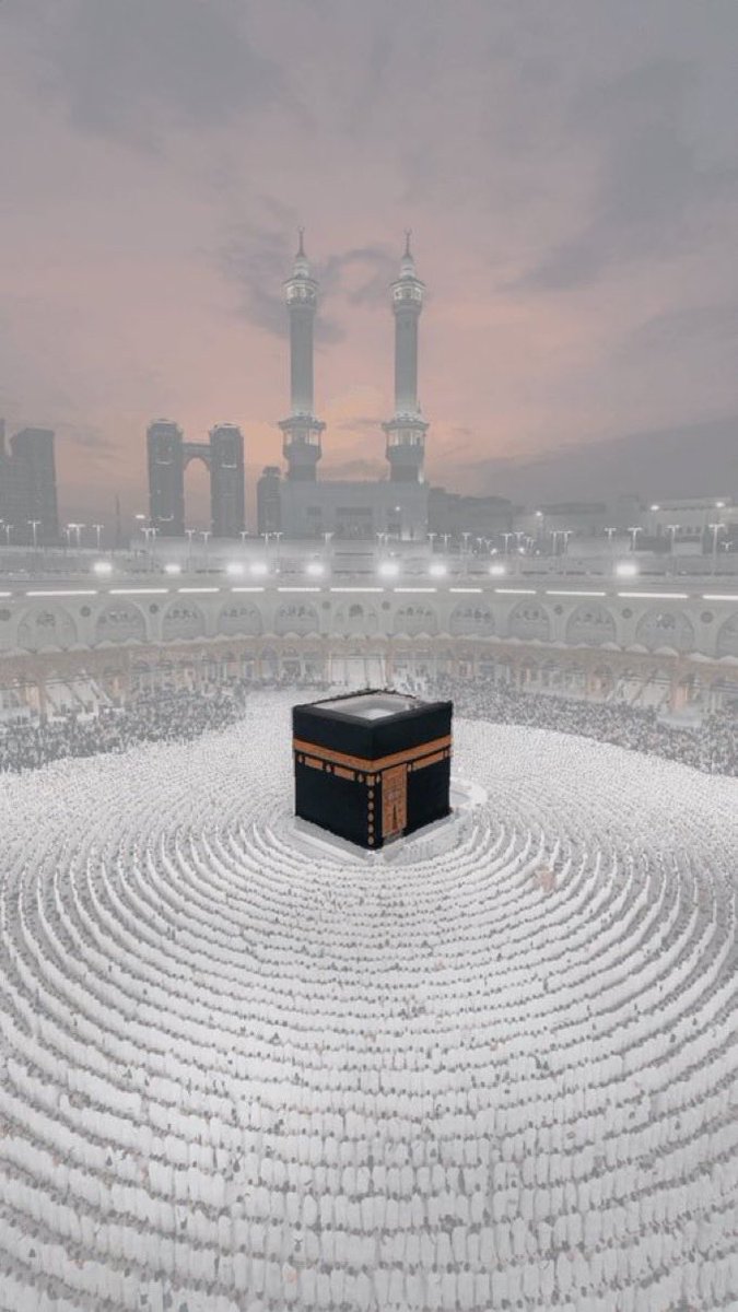 Jvnior's tweet photo. The Kaaba is not a stone.

It is a Mosque built by Abraham.

Repost this if you want to visit it ❤️ https://t.co/ZUj9xhKBJo