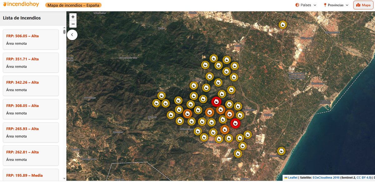 apuntoratge's tweet photo. Més actualitzacions des de l'espai amb punts calents des de diferents webs.

Més o menys totes situen al incendi entre la Vall, la Vilavella, Betxí, Artana , Eslida i Chóvar, a l'espera de l'evolució. https://t.co/ufEN362YTm