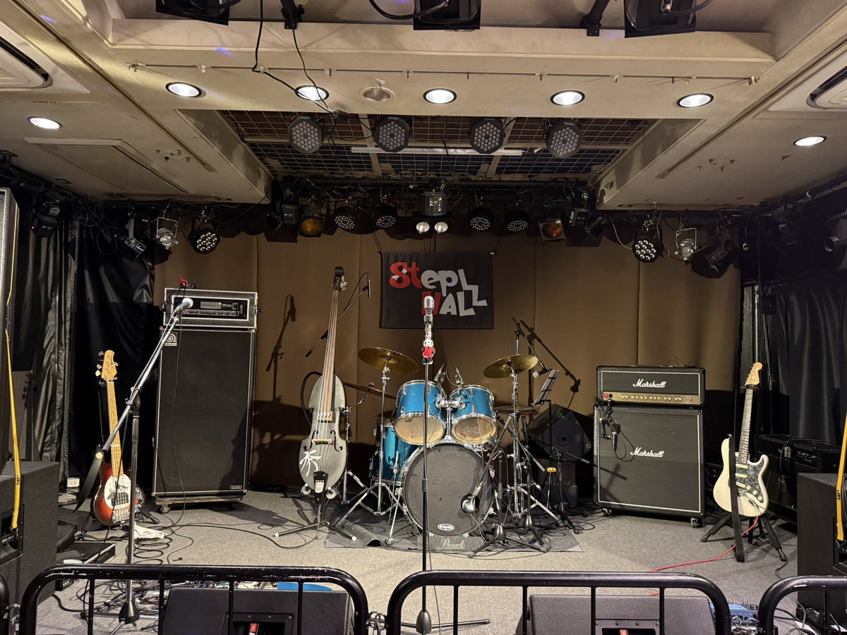 MicaPamda's tweet photo. リハ終わりました〜( ・∇・)
本番は16:30からですよ〜
#StepHALL https://t.co/zeGyFKr1UW