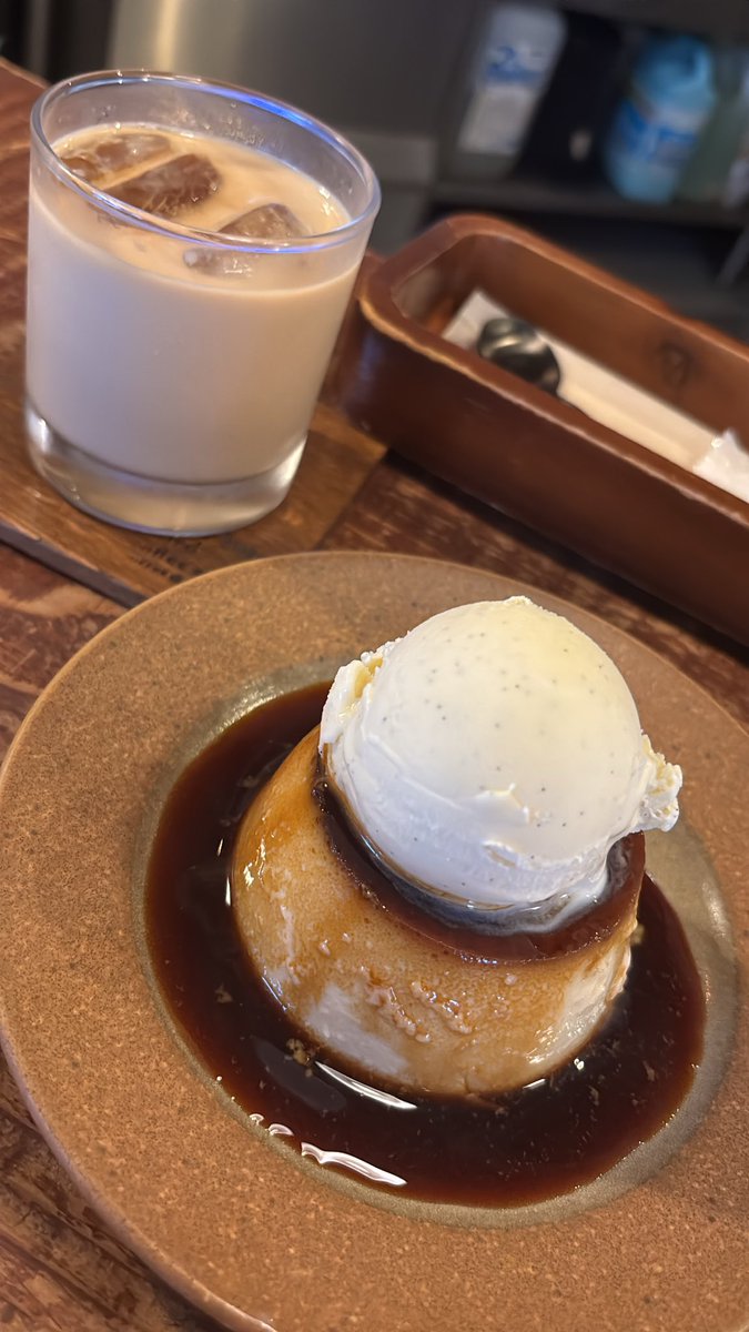 Ma0610mi's tweet photo. 北九州帰れないから大阪で楽しむ👈 https://t.co/vG1bQRNtIg