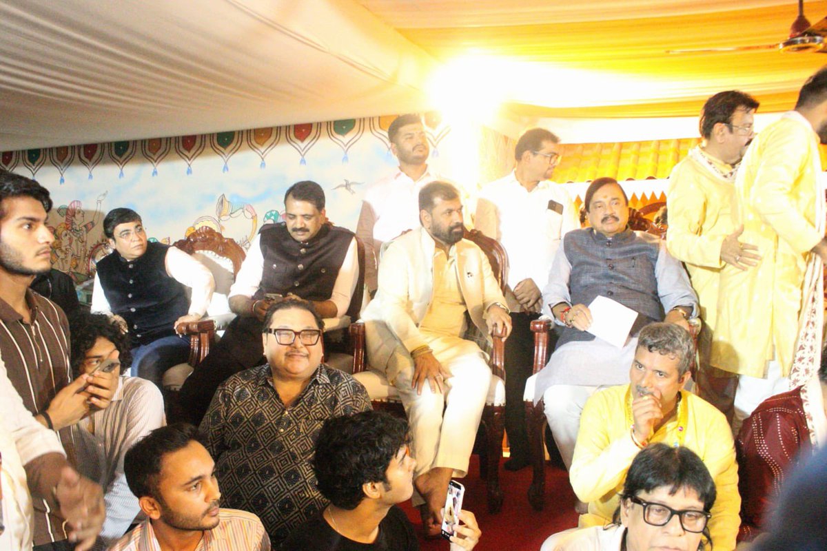 hetalgalabjp's tweet photo. Blessed to attend the Chaturmas Pravesh Mahotsav of Pujya Acharya Gurudev Shri Nehpadma Sagar Surishwarji Maharaj Saheb at Shree Labdhi Sky Force Sangh, Prabhadevi.

On this sacred occasion, I had the privilege of seeking the divine blessings of Gurudev. It was an honor to be present alongside NCP Leader & Member of Parliament Sunil Tatkare Ji, Deputy Chairman of the Maharashtra Legislative Council Sachinbhai Ahir Ji, and MLA Narendra Mehta Ji.

May this holy Chaturmas inspire us all to walk the path of righteousness, compassion, peace, and spiritual awakening, bringing happiness and prosperity to every life.

Jai Jinendra 🙏

#Chaturmas2026 #JaiJinendra #JainDharma #Spirituality #Prabhadevi #Chaturmas @SunilTatkare ji @AhirsachinAhir ji  @iNarendraMehta  ji
