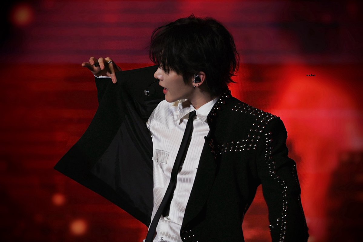 haeillv's tweet photo. 와 미친 이거 뭐냐 https://t.co/BR11aAMdRI
