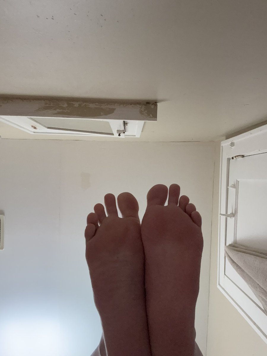 KinkosPrime's tweet photo. Under me, right where you belong 
#feet https://t.co/4Az7kNhJdp
