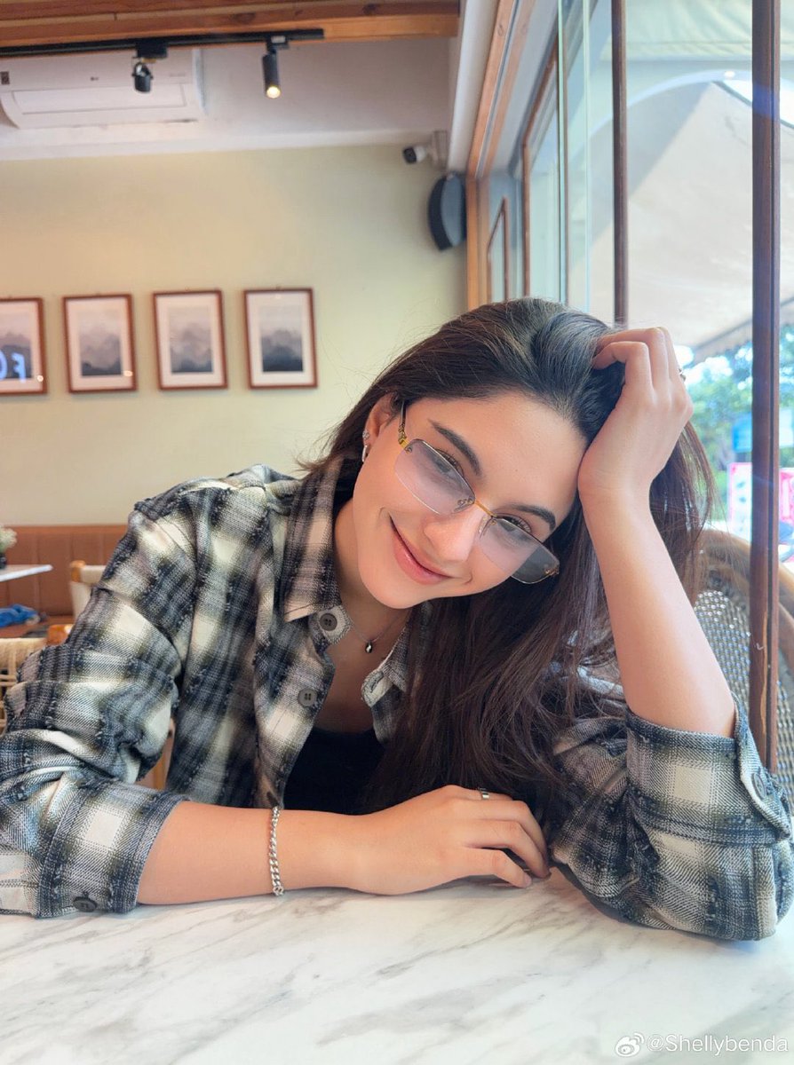 EverShellyFC's tweet photo. Happy moments 🤍🐻🥚
[Weibo] Shellybenda: 起吃早餐吗？🥞🥚 
Translation: Do you want breakfast ? 🥞🥚 
🔗https://t.co/A6Lyh93ddu
#shellybenda #pundao #shellypundao https://t.co/wQfSTIGS72