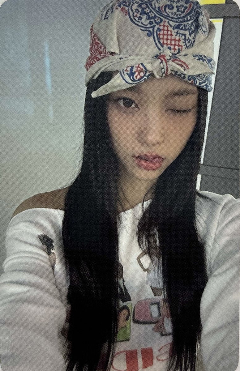 강해린 얼굴 tweet media