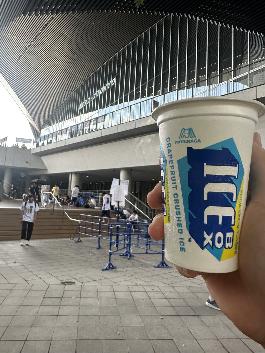 Dcdv0318's tweet photo. 現着へ https://t.co/8FdAQhfguk