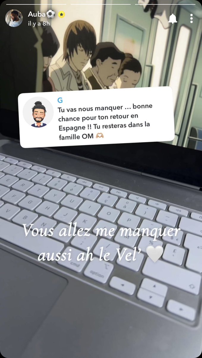 Be_OM13's tweet photo. 🚨Pierre-Emerick Aubameyang 🇬🇦 qui répond à des supporters sur Snapchat !!

« Vous allez me manquer aussi ah le Vél 🤍 » https://t.co/i3xywHdy7g