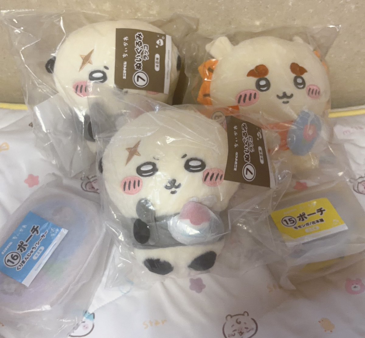 cherry_marro_'s tweet photo. @nstkuro 初めまして。
こちらの中の物と、モモンガぬいぐるみを交換する事は可能でしょうか？ https://t.co/duvXIad59Z