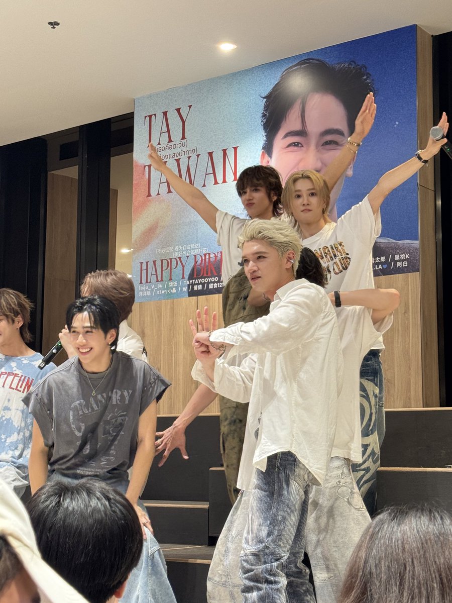 gasgrad23's tweet photo. เป็นอีกหนึ่งวันที่สนุกมาก 🫶 ตลกสุดๆ 😆❤️ https://t.co/mFeK5hjcsp