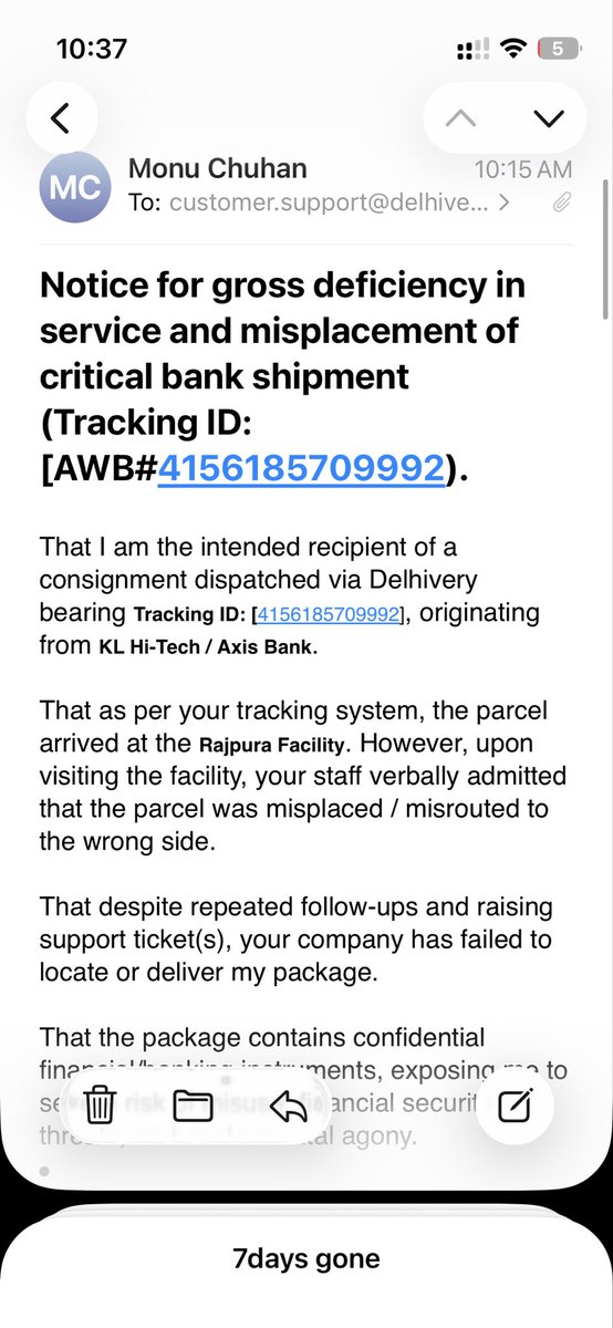 Monup3n0's tweet photo. @help_delhivery Irresponsible staff no issue no response ur side I have recording vedio proof I am going to take my parcel in ur hub 5hours of waiting they guys just say ur parcel was misplaced and wrong packaging AWB#4156185709992 worst staff and worst service https://t.co/BdEqWevEjZ