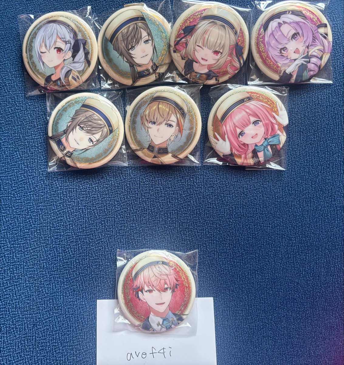 avef4i's tweet photo. 【交換】 にじさんじ ビスケット缶バッジ

譲 1枚目に並んでる方達
求 1番下にある缶バッジの方のグッズなら検討しようと思うので気軽に💬よろしくお願いします。

お待ちしております♩ https://t.co/wUBoQgYVB7