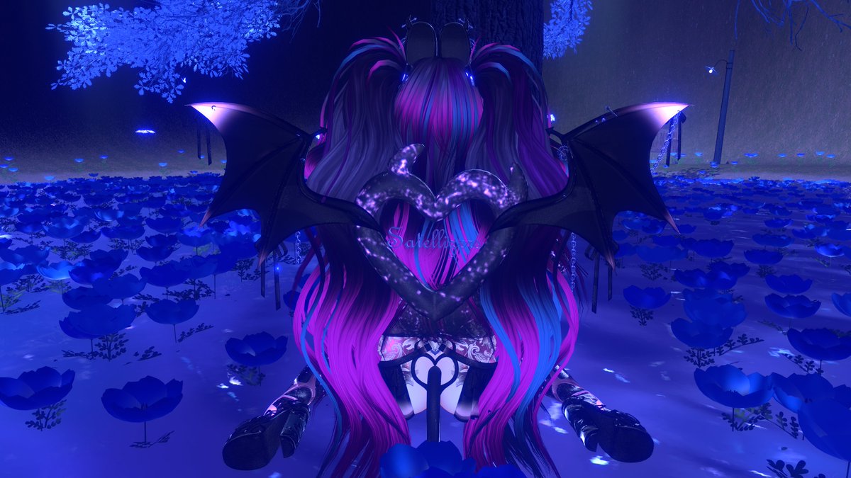 SatellaBridgets's tweet photo. Last Kiss Vee Lilith is beckon you for a kiss! ﾒ૦ﾒ૦💋
I used Nexyy's Vee (https://t.co/pRsN3oHD1j) with Cringy's Succu-bun (https://t.co/likExLEDIK).  I hope you like this short preview! #vrchat #vrc #vrchatavatar #vrchatcommunity #succubus #preview https://t.co/ggFJ1eZhn5