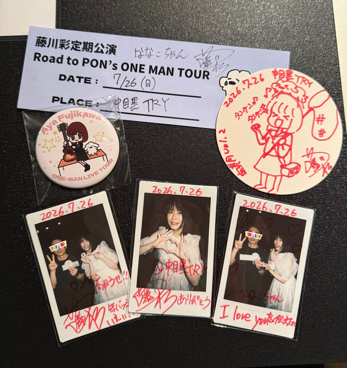 nanady_leo's tweet photo. 今日も素敵なライブをありがとう😊
最大級のラブソングが熱落ちしたのは悲しみだけど、「もう一歩」「逆流」がめちゃアゲアゲになっ��て良かった🎸🎶
毎回ライブのクオリティが上がってて、ライブに行く毎に沼り度を更新してます🆙
#ありがとうチェキ
#シンガーソングライター
#藤川彩 https://t.co/x3aYRQGFNE