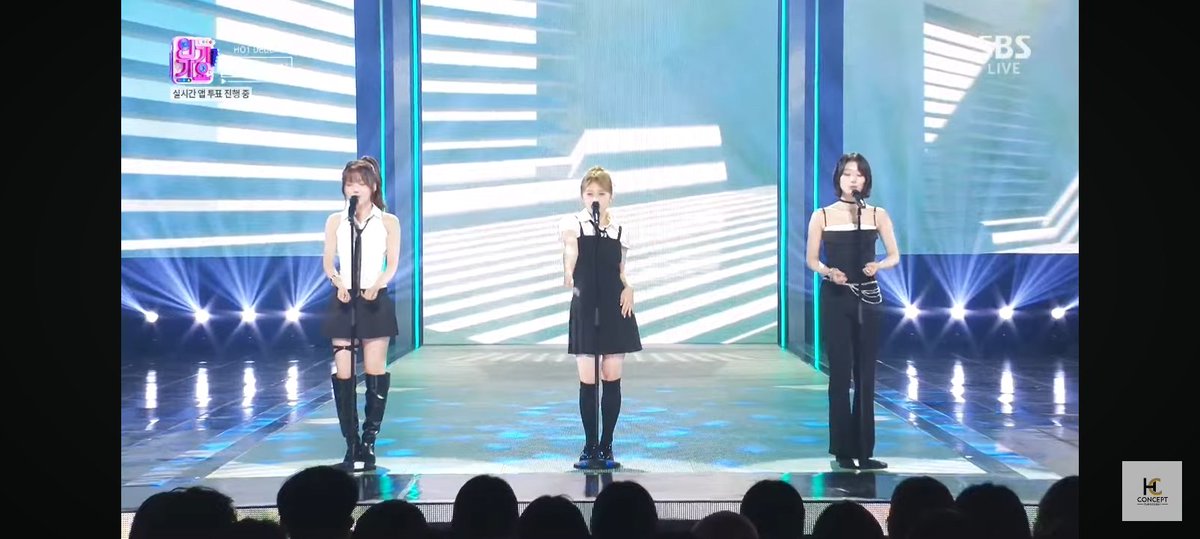 WWEKPOP's tweet photo. #INKIGAYO UPDATE:
#Hatq MAKES THEIR PRESENCE FELT AS THEY PERFORM "LIFE GOES ON"
TUNE IN TO @inga_sbs RIGHT NOW ON @kpop_sbs ๐จ https://t.co/hZiAbtU5bY