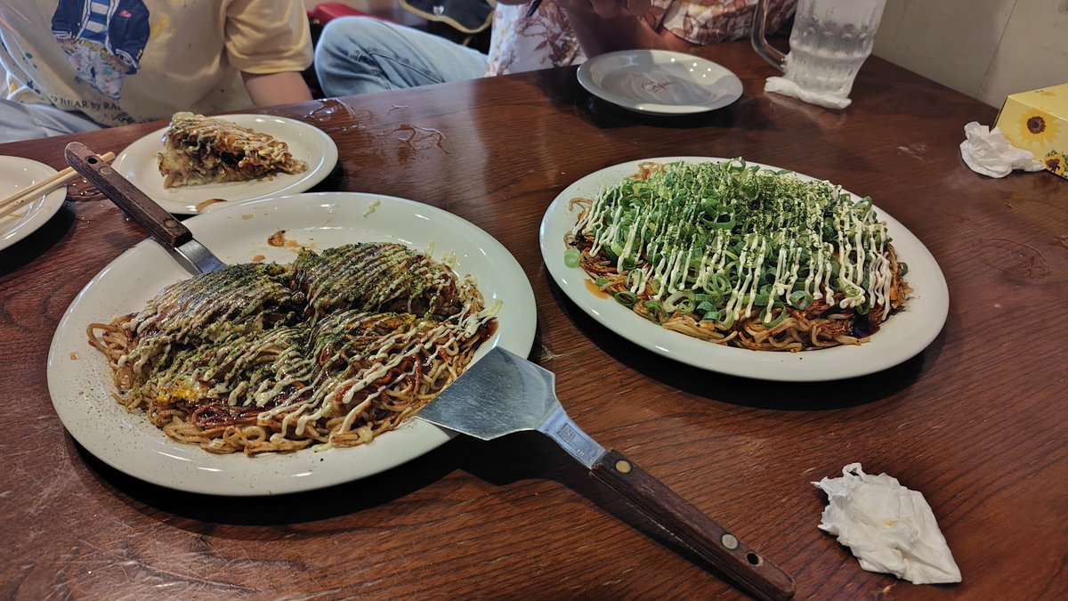 hanpera0079's tweet photo. 今日は学生時代のトッモと飲み会や https://t.co/STZYmkkJdC
