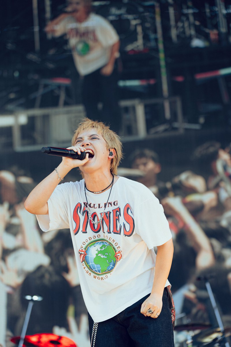 SPYAIRSTAFF's tweet photo. /／
＃ジャイガ
Thank you🌞
\＼

2026.7.26
OSAKA GIGANTIC MUSIC FESTIVAL 2026 
-THANKS 10TH GIGA-

[ Set List ]
1. イマジネーション
2. Awake
3. Chase the Shine
4. RAGE OF DUST
5. Kill the Noise
6. オレンジ
7. サムライハート（Some Like It Hot!!）

📷 @KYOTO_TANAKA02
@giga_osaka #SPYAIR