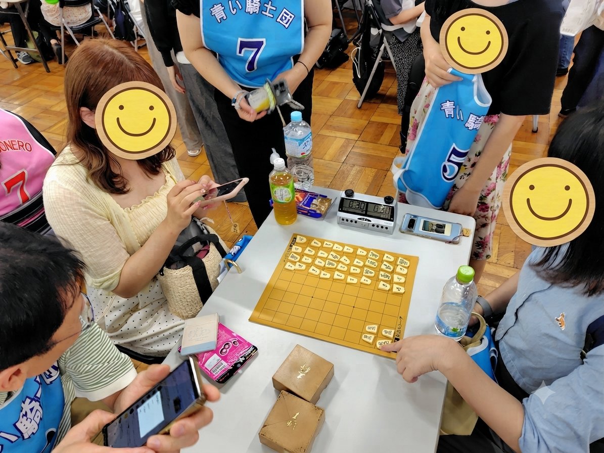 SONIC_ROAD's tweet photo. 社団戦…楽しそうでしょ🥰👌
↓↓↓↓↓　
まつださんが自身のポストの写真を撮影しているのを撮影しているソニックさんですw
現場からは以上です🫡(笑)w https://t.co/b9lc9LVCU1