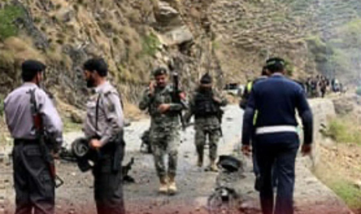 Mena_Ah01's tweet photo. افزایش حملات «ارتش آزادی‌بخش بلوچ» در بلوچستان، پروژه ۶۵ میلیارد ��الری دهلیز اقتصادی چین–پاکستان (CPEC) را با چالش‌های جدی امنیتی روبه‌رو کرده است. گزارش‌ها می‌گویند این گروه تنها در شش ماه نخست سال جاری بیش از ۱۰۰ حمله انجام داده است. https://t.co/HSc7P4y5sQ