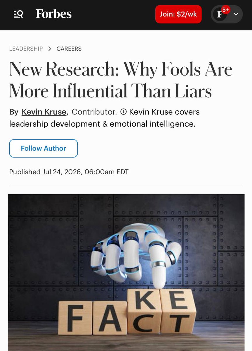 yoshulli_'s tweet photo. Forbes нашрининг ёзишича, аҳмоқ ходимлар бошқалардан кўра кўпроқ бошлиқ бўларкан. Бундай одамлар "ўзимизники" деган таассуротни қолдираркан, ишонч билан гапираркан ва ўз қарорларига камдан-кам шубҳа қиларкан. Бундан ташқари, ўз қобилиятига ортиқча баҳоларкан, вазифаларнинг мураккаблигини сезмаскан, шунинг учун деярли ҳар қандай ишга ўйлаб ўтирмасдан киришаркан.