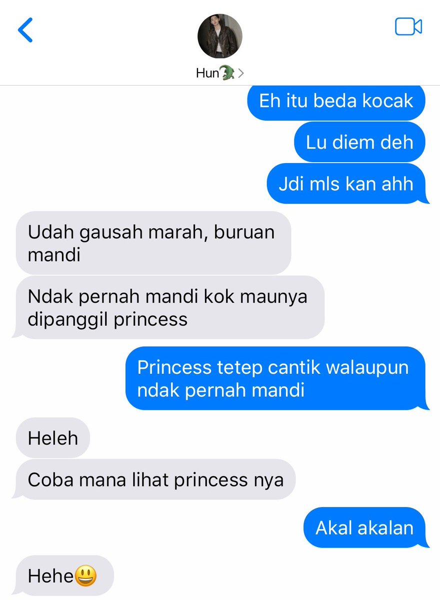 savenayallsvn's tweet photo. #sungjake one tweet au, secuil kisah mas mas jawa dan pacar laki-lakinya.

(bxb, VERSI BAHASA INDONESIA) https://t.co/bGZoTwTNWc