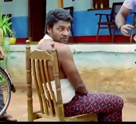 TweetsByKalYan's tweet photo. Istunnada lakkuntunnada aa choopu entiiii https://t.co/bM5Tz9QcYX