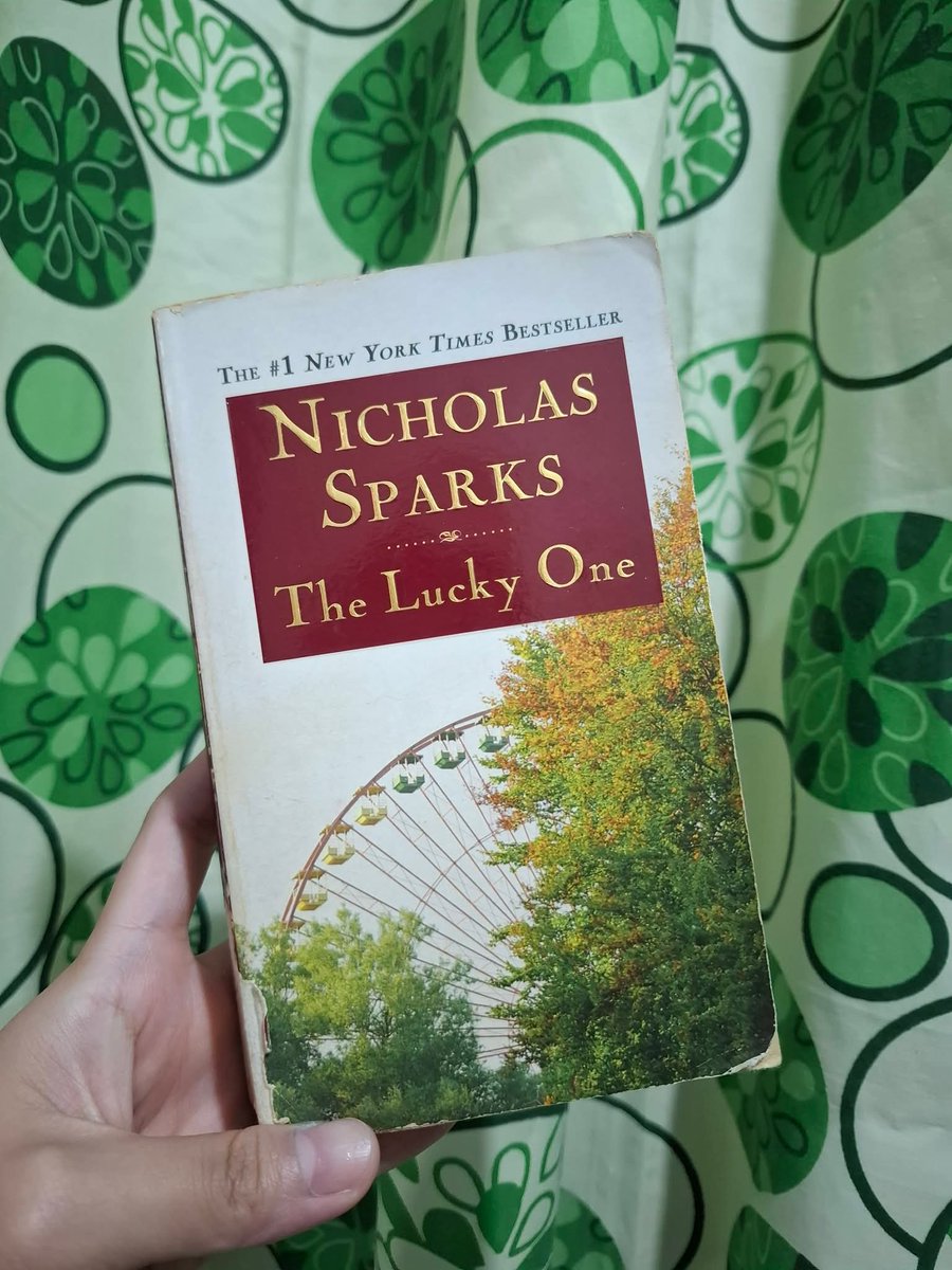 Mrynn_15's tweet photo. ✨ Pop Goes the Weasel by James Patterson (Crime / Thriller)
💰 PHP 125
📌 Slightly worn

📚 Nicholas Sparks Bundle – PHP 100 for ALL 3
Condition: Slightly poor but still readable
• The Lucky One
• True Believer
• At First Sight (Sequel to True Believer) https://t.co/HxeiYYLGke