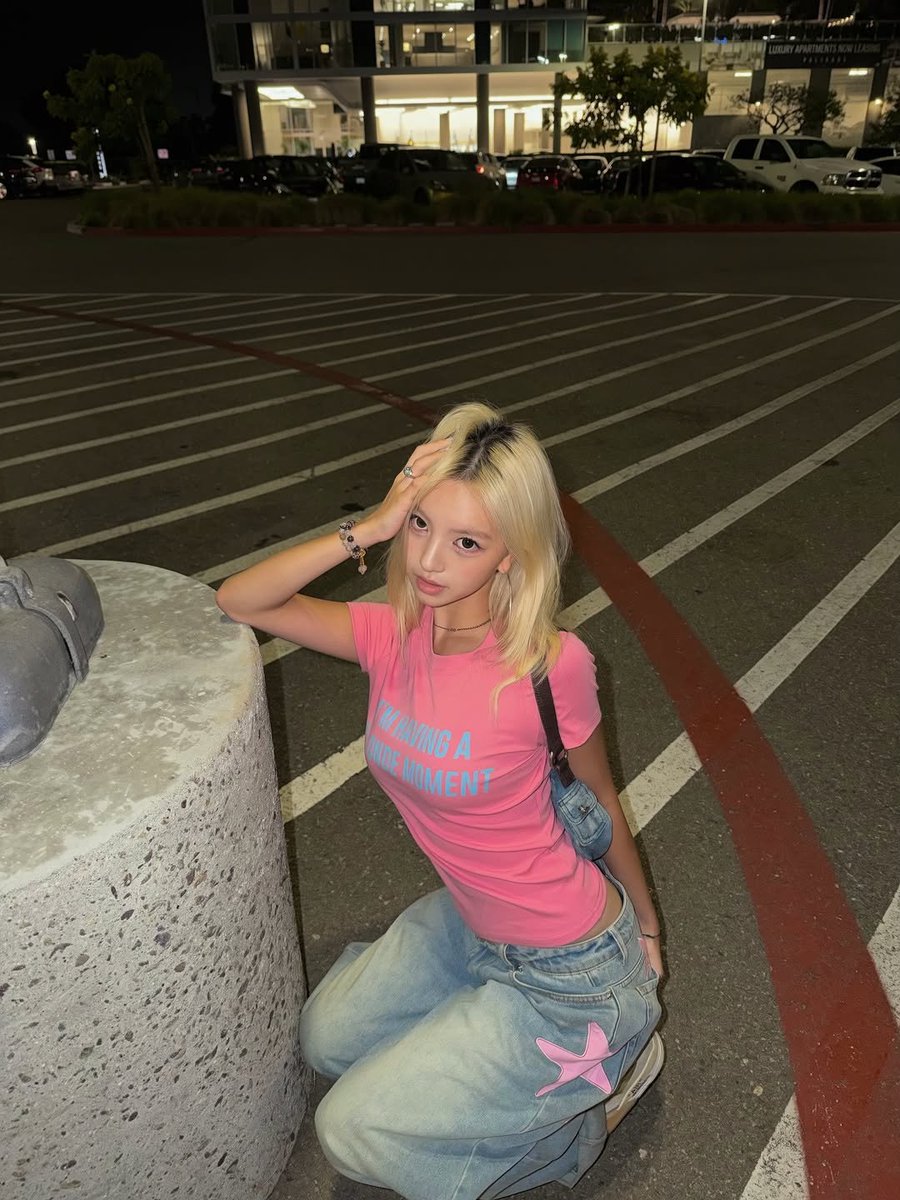 imurbdoll's tweet photo. “Im having a blonde moment”vibes? 🩷💙🩷💙🩷💙🩷💙 https://t.co/abPWi8ET2T