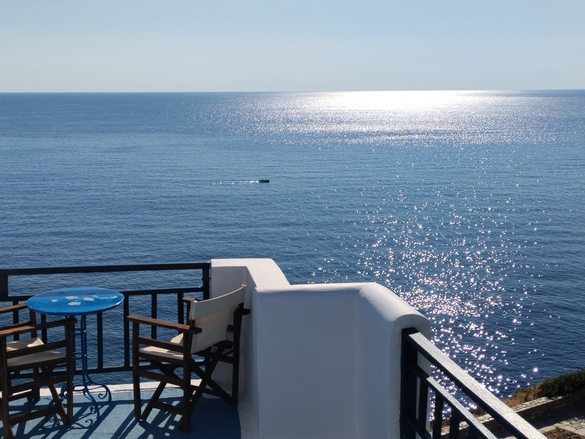 Anteremalaka's tweet photo. Λόγος να μην ξαναγυρίσεις στο τριμπουρδελο της Αθήνας. https://t.co/e6ndKiY4Ke