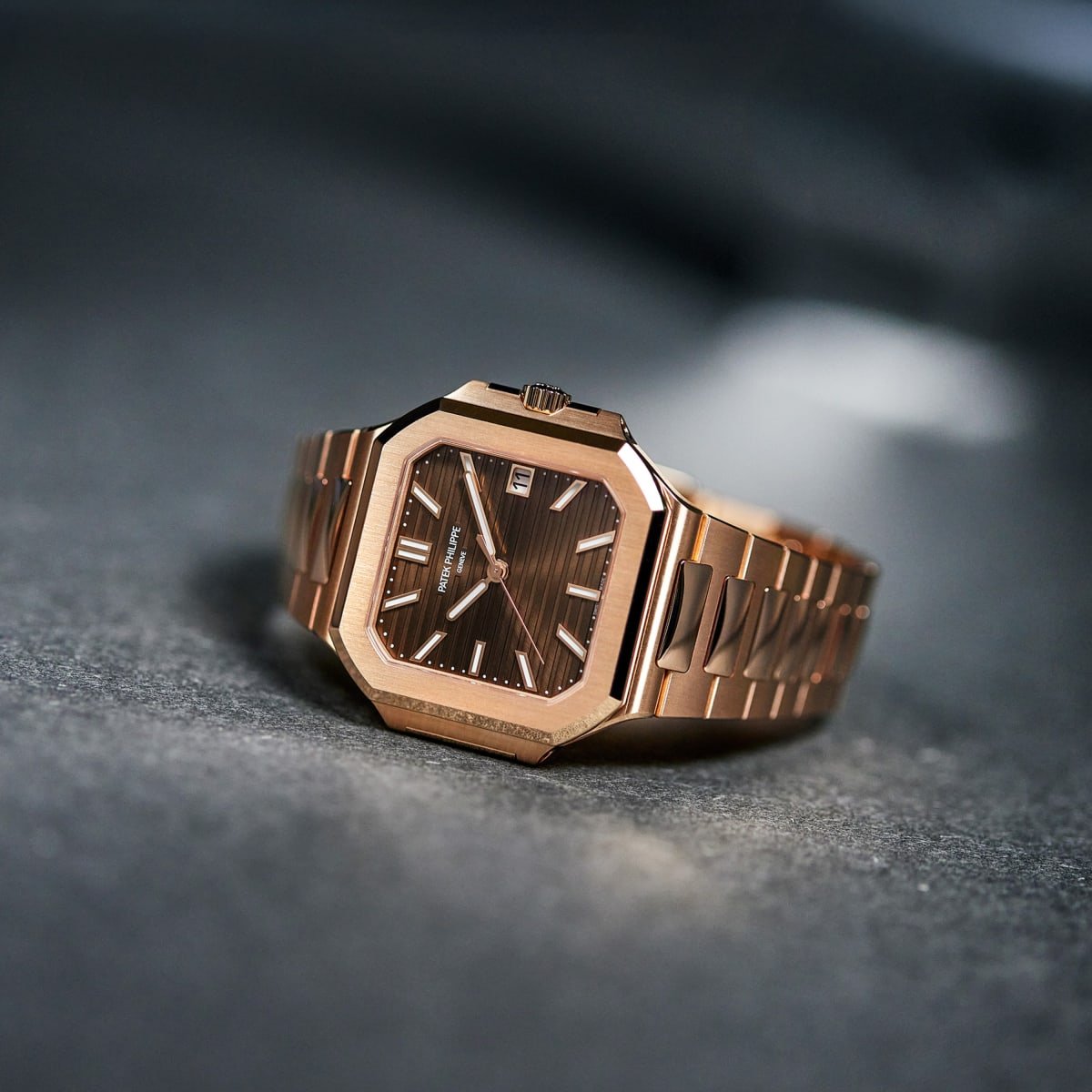 4AAAAart's tweet photo. This watch has really grown on me. 

PATEK PHILIPPE Cubitus Date Rose Gold Brown Dial* https://t.co/nGzDEg1vFu