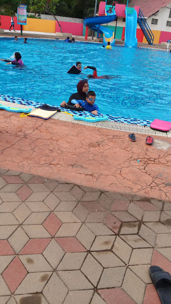 Pbsdkt's tweet photo. GOLONGAN OKU TURUT MERASAI KLAS RENANG ANJURAN JABATAN BELIA DAN SUKAN NEGERI TERENGGANU 2026 https://t.co/4ghN0nb6DG