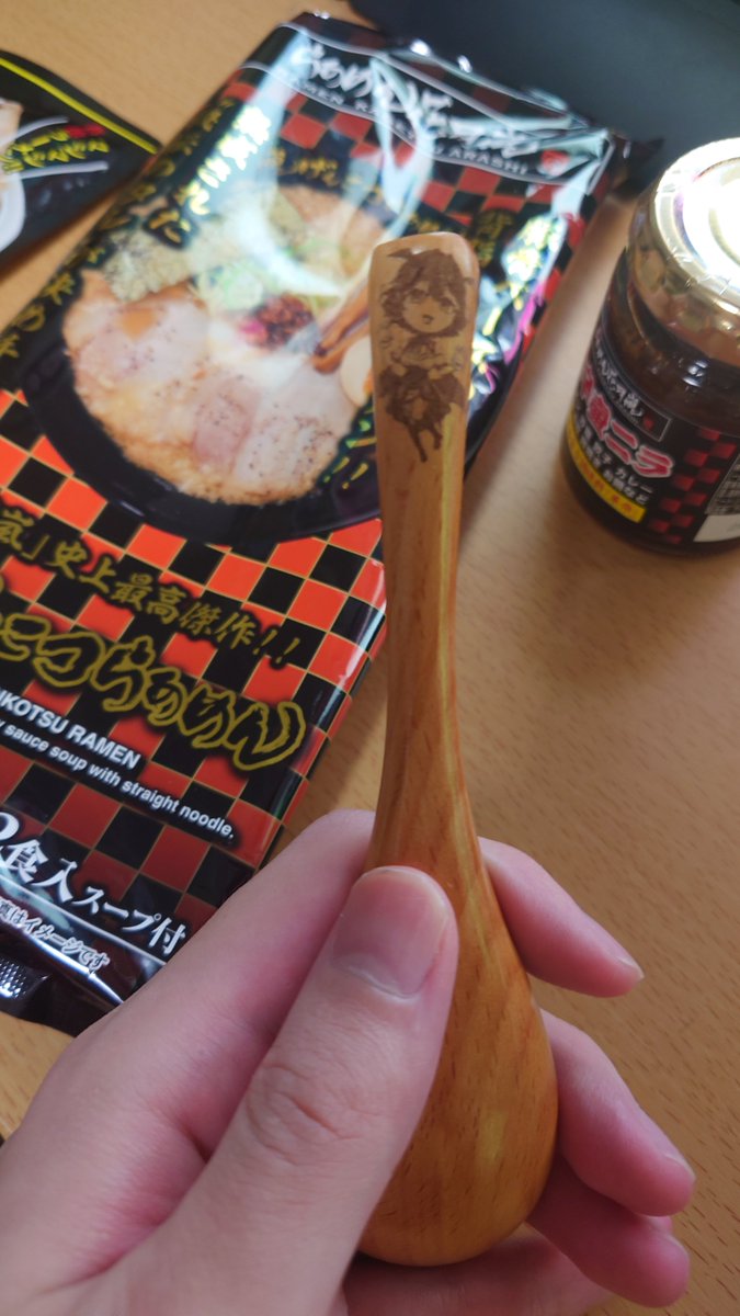 kuwas_h's tweet photo. コルコルのレンゲ https://t.co/JcLbhbm1eZ