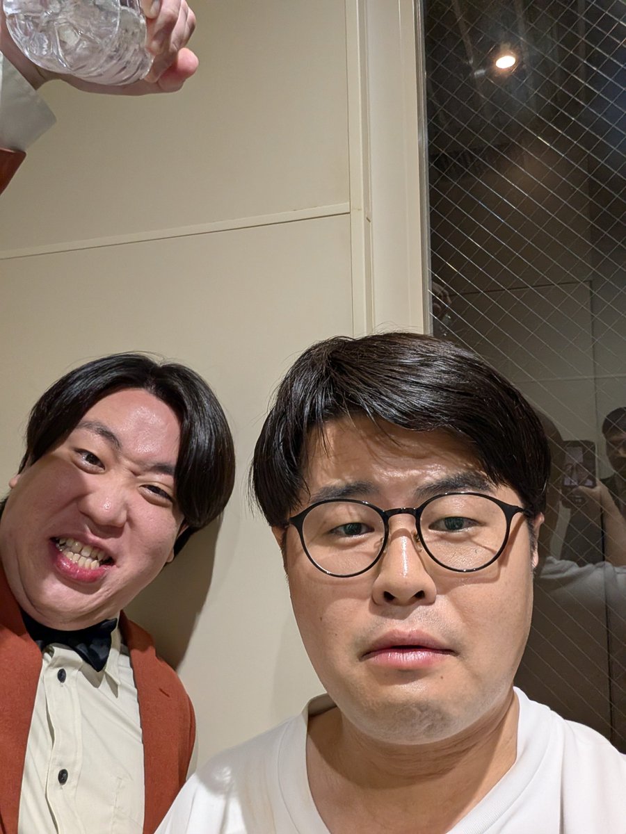 finaltissue's tweet photo. どうせ負けたんだし
いいねだけ稼がせてよ
#ABCお笑いグランプリ https://t.co/t09JBELjLA