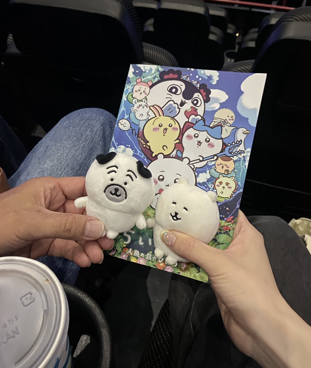 kumahumepo's tweet photo. 父、16年ぶりの映画館 https://t.co/37coLqOt8j