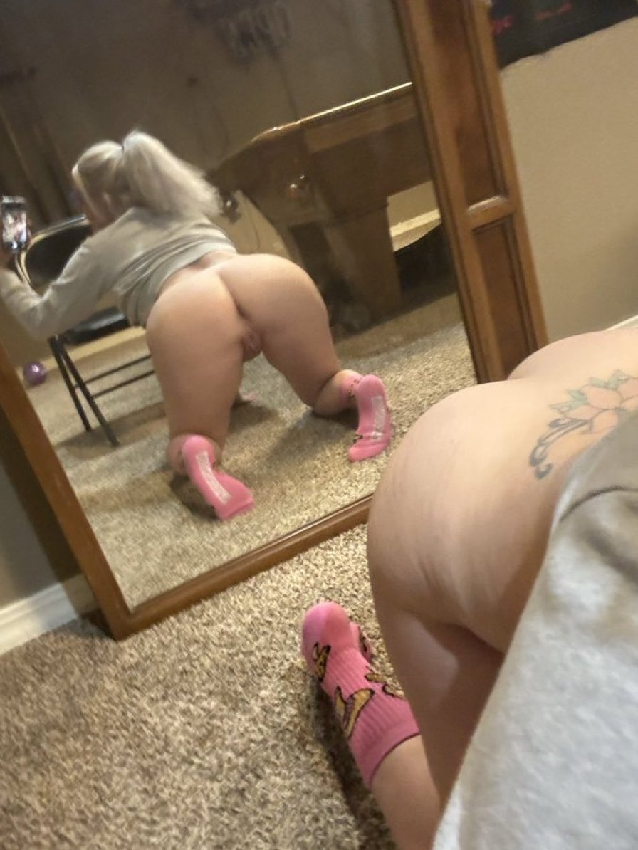 centralsonehoti's tweet photo. Giving off 🔥 Booty vibes

@KarrotsAdventur https://t.co/urMlfSKT2k