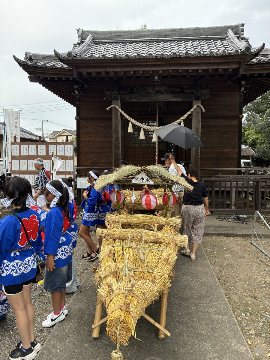 Ino_Toshiro's tweet photo. 玉村の五料地区の水神宮祭です。
江戸時代には、利根川の渡しがあった地区です。
昔から水の怖さを知るからこそのお祭りですね。 https://t.co/fsEnC2zRGh