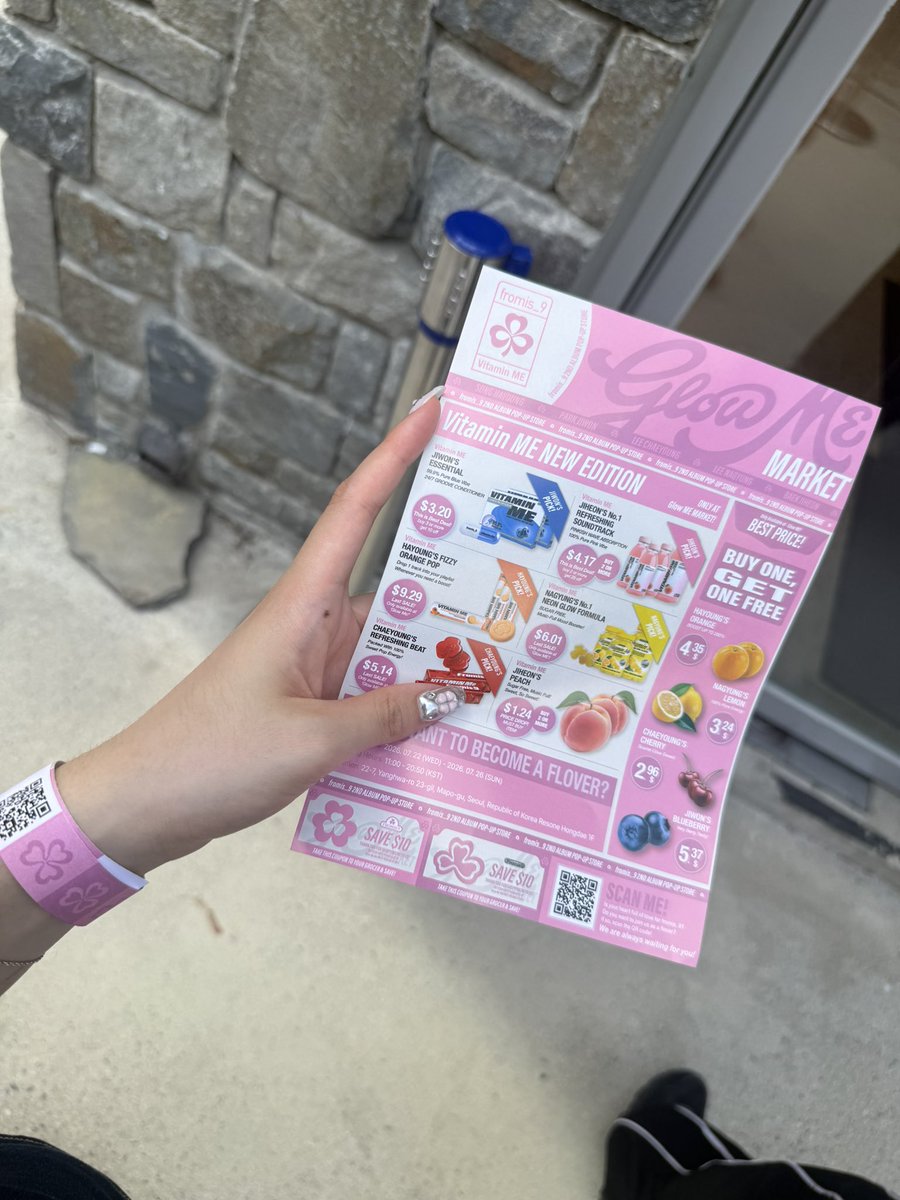 0417lov's tweet photo. 지허니 날💗💕🍑✨

#fromis_9
#fromis_9_Glow_ME
#플로버의_비타민 https://t.co/EVvIuuIWE8