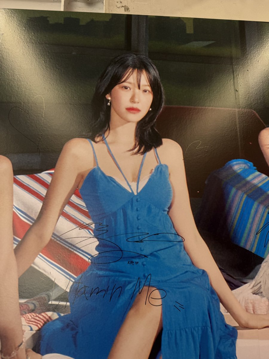 0417lov's tweet photo. 지허니 날💗💕🍑✨

#fromis_9
#fromis_9_Glow_ME
#플로버의_비타민 https://t.co/EVvIuuIWE8