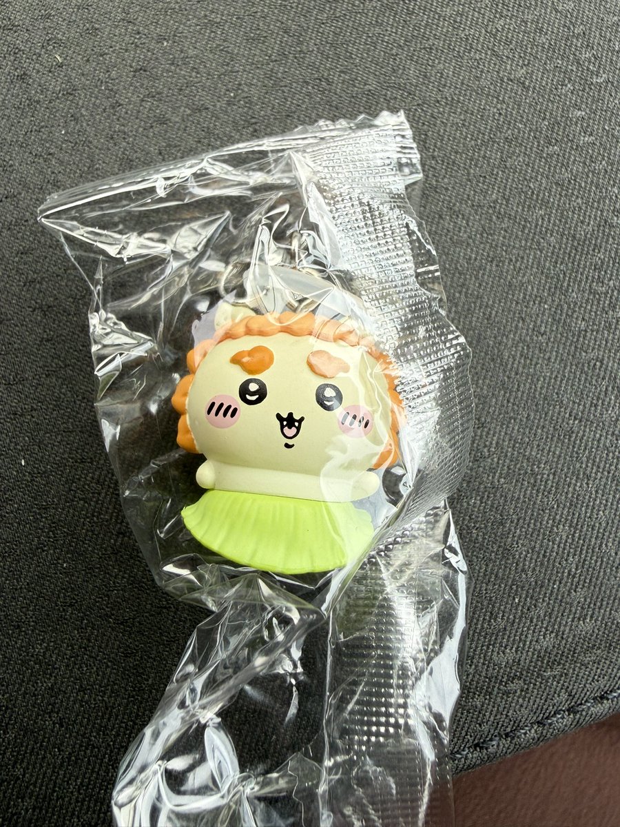 kotutani's tweet photo. ちいかわ観てきた。

アニメ版あんまり見たことなかったから、ラッコ師匠のイケボに驚愕するw

特典はシーサーが出た☺️

#ちいかわ https://t.co/0fRRH7XBYf