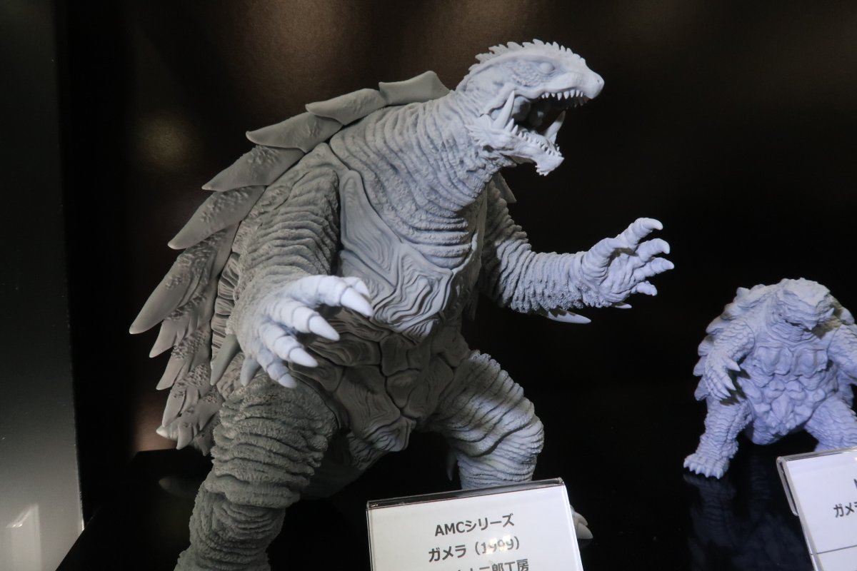 rakutenbooks's tweet photo. ＼📢会場レポ／
ワンダーフェスティバル2026[夏]
 
『CCP』ブースでは、
ガメラ・ヘドラ・ゴジラが登場🔥
 
見ごたえ抜群の多彩なラインナップ✨
ひとつひとつ目が離せません👀
 
#WF2026S #ワンフェス2026 https://t.co/BkJcqWYhDU
