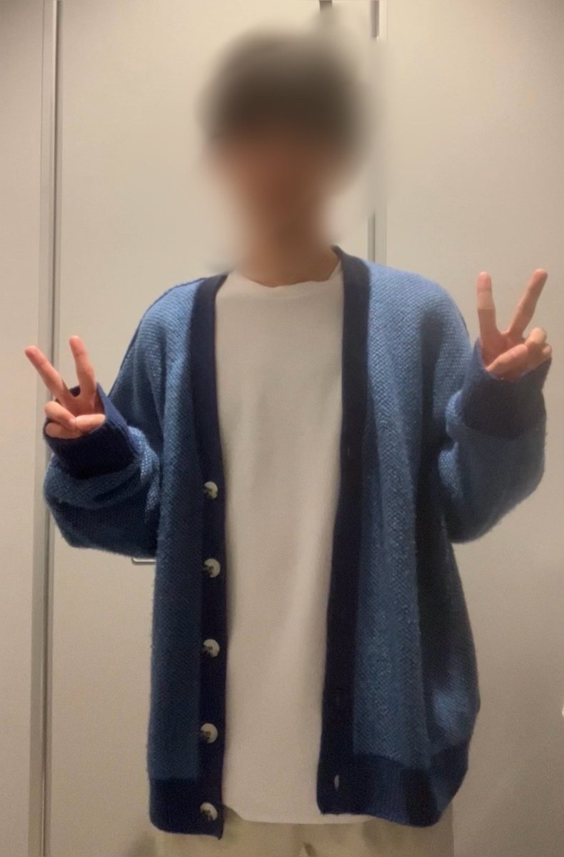 halo9756's tweet photo. アルバム見返してたらだいぶ前にショッピングモールで全裸した時の出てきた！
真面目系大学生の変態な本性を友達は誰も知らない😏
#ゲイ 
#ゲイ大学生 https://t.co/yc1Nd981iM