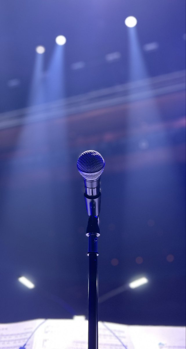 voixnon's tweet photo. 控えてる某セッションの譜面作りに取り掛かりつつ某社締め切り仕事....ツアーも真っ最中（じつに有難い）こういう時は健康イチバンを肝に銘じ💪ねば・・今夜はさだまさしコンサートツアー2026「神さまの言うとおり」新潟県民会館公演ですが雨が心配されますのでお気をつけてお越しを！ https://t.co/VTthyZdtOX