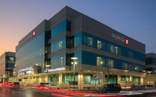 ph_moklaf's tweet photo. نتائج سليمان الحبيب 🏥 

✅ أرباح الربع الثاني 662.7 مليون ريال
( توقعات المحللين 612 مليون ).

🔹نمو 31.7% عن الربع الأول.
🔹12% عن الربع المماثل.

التوسع ياكل الهامش ، 
لكن نتائج داعمة لتماسك سعر السهم. https://t.co/i61d8Pn18d
