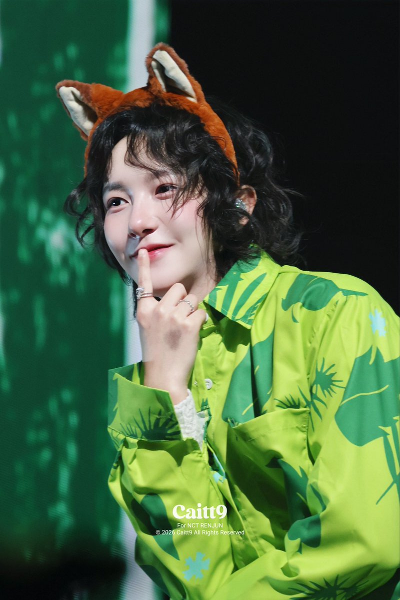 caitt9_3to3's tweet photo. 260725 🦊

#RENJUN #런쥔 #仁俊 #NCTDREAM https://t.co/Bg3XNgc8kv
