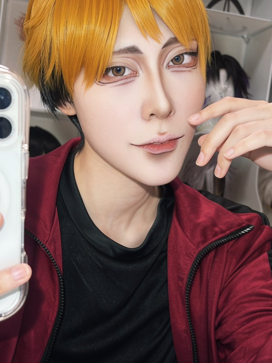 rukawa0604's tweet photo. cos|ﾊｲｷｭｰ |宮侑
     
      "俺のセット打てへんやつは
                                   ただのぽんこつや" https://t.co/KpfdbnXl7E